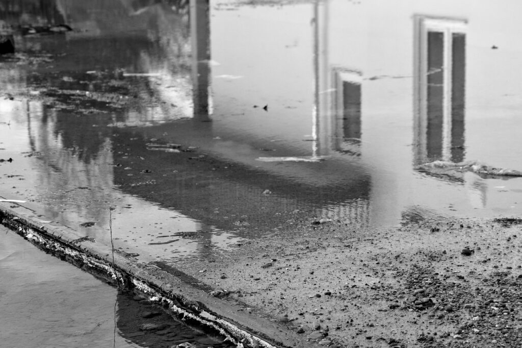 Richtig lüften im Neubau: So vermeidest du Schimmel